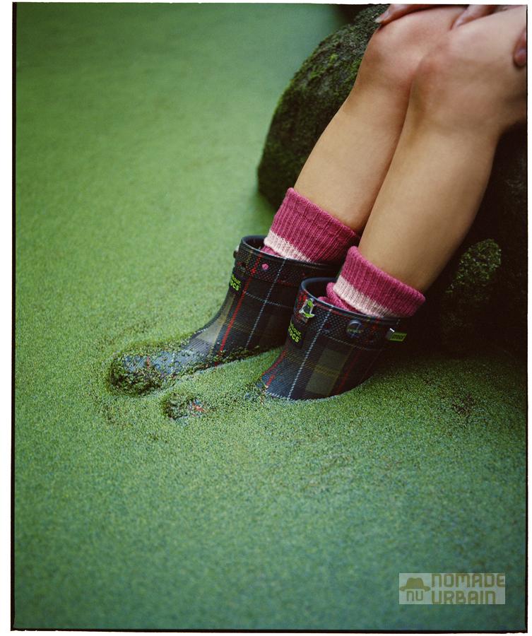 Barbour X Crocs : quand le chic britannique s’encanaille avec le confort